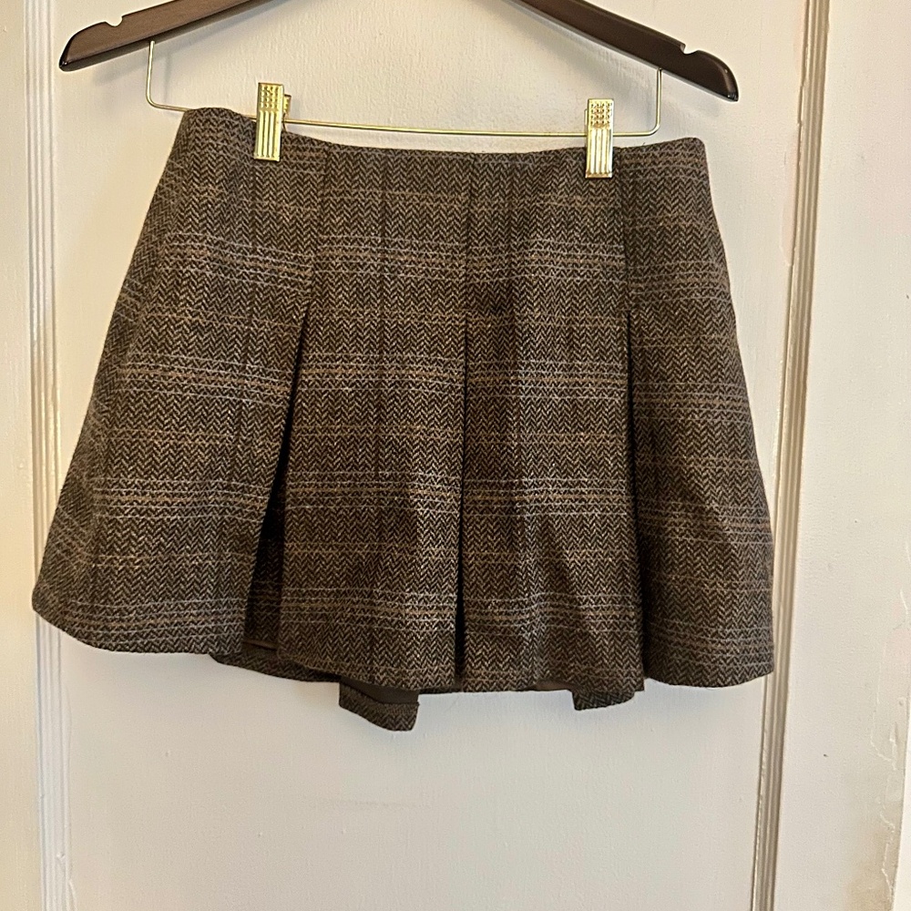 ASTR The Label brown tweed pleated mini skirt - Size M